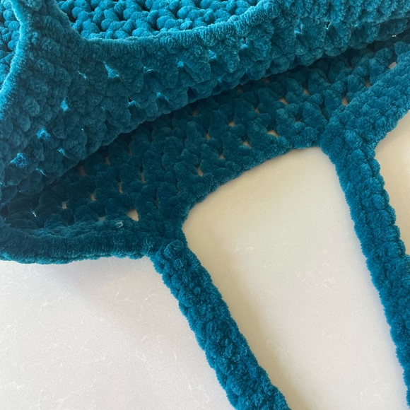 Teal Handmade Crochet Large Plush Tote Bag - Picture 3 of 10